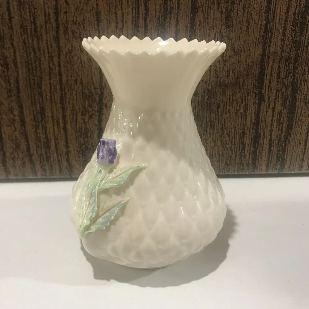 Belleek Ireland Porcelain Thistle Flower Vase 5.25
